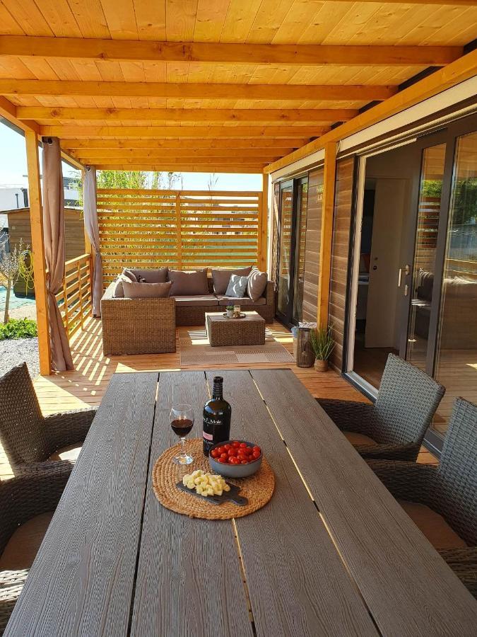 PUY Mobile Homes Karlo & Dino מראה חיצוני תמונה
