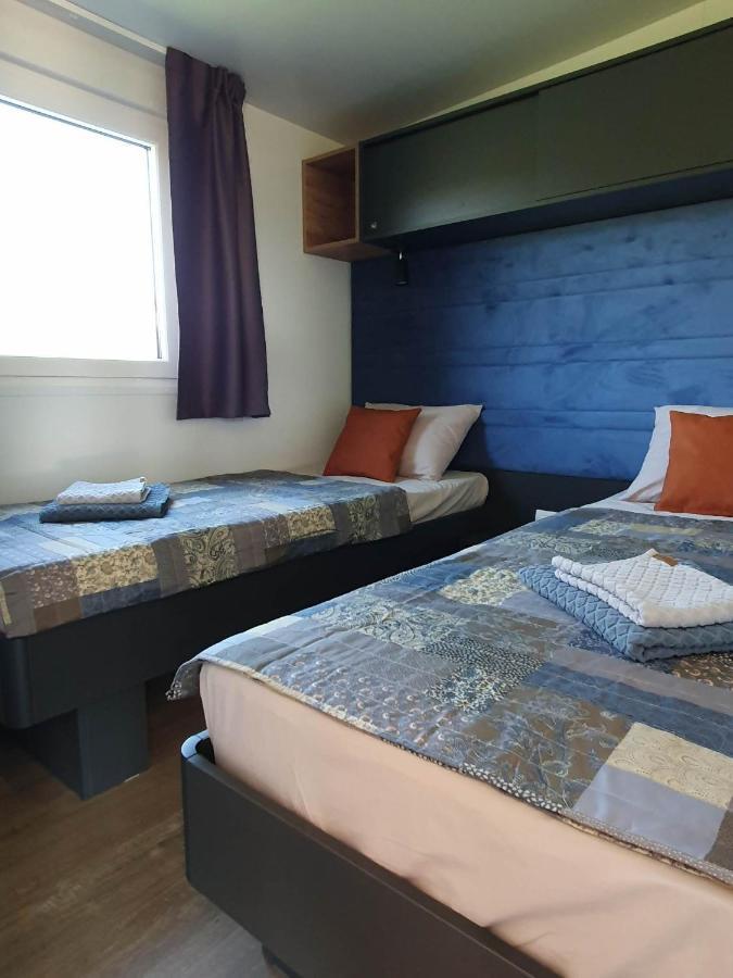 PUY Mobile Homes Karlo & Dino מראה חיצוני תמונה