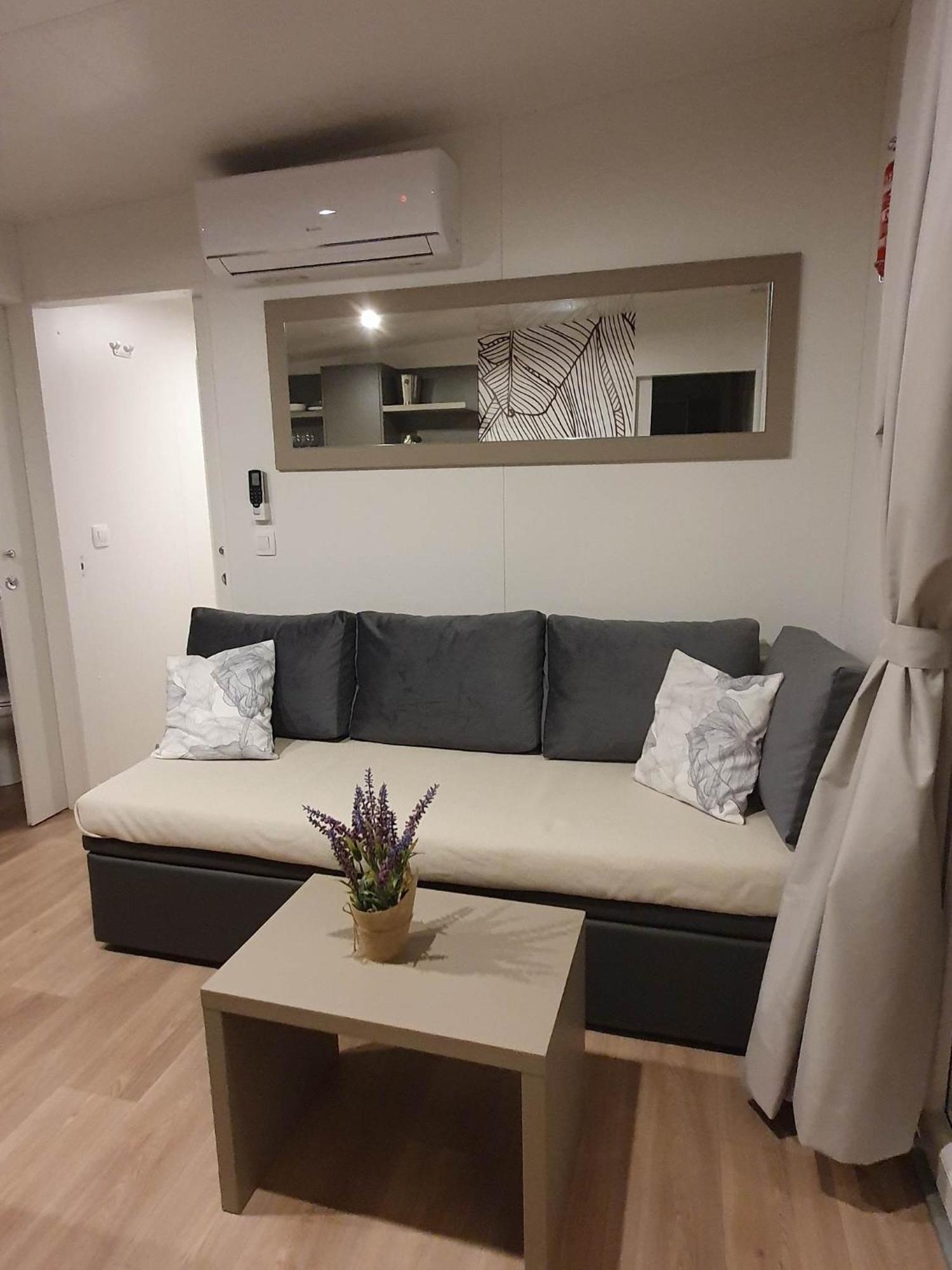 PUY Mobile Homes Karlo & Dino חדר תמונה